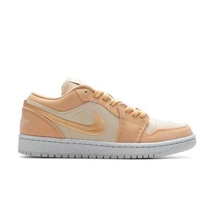 Air Jordan 1 Lows SE Celestial Gold Muslin/Sail Women’s 9 NIB